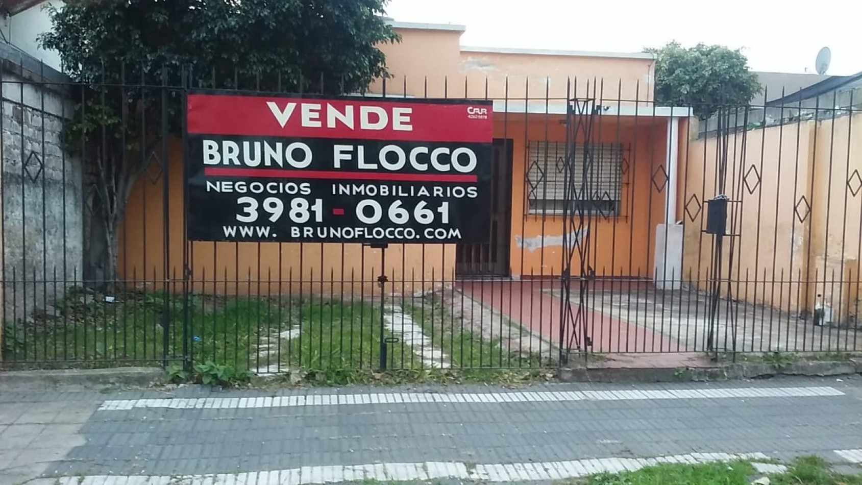 PH AL FRENTE TIPO CASA 7,20 X 28 METROS APROX.