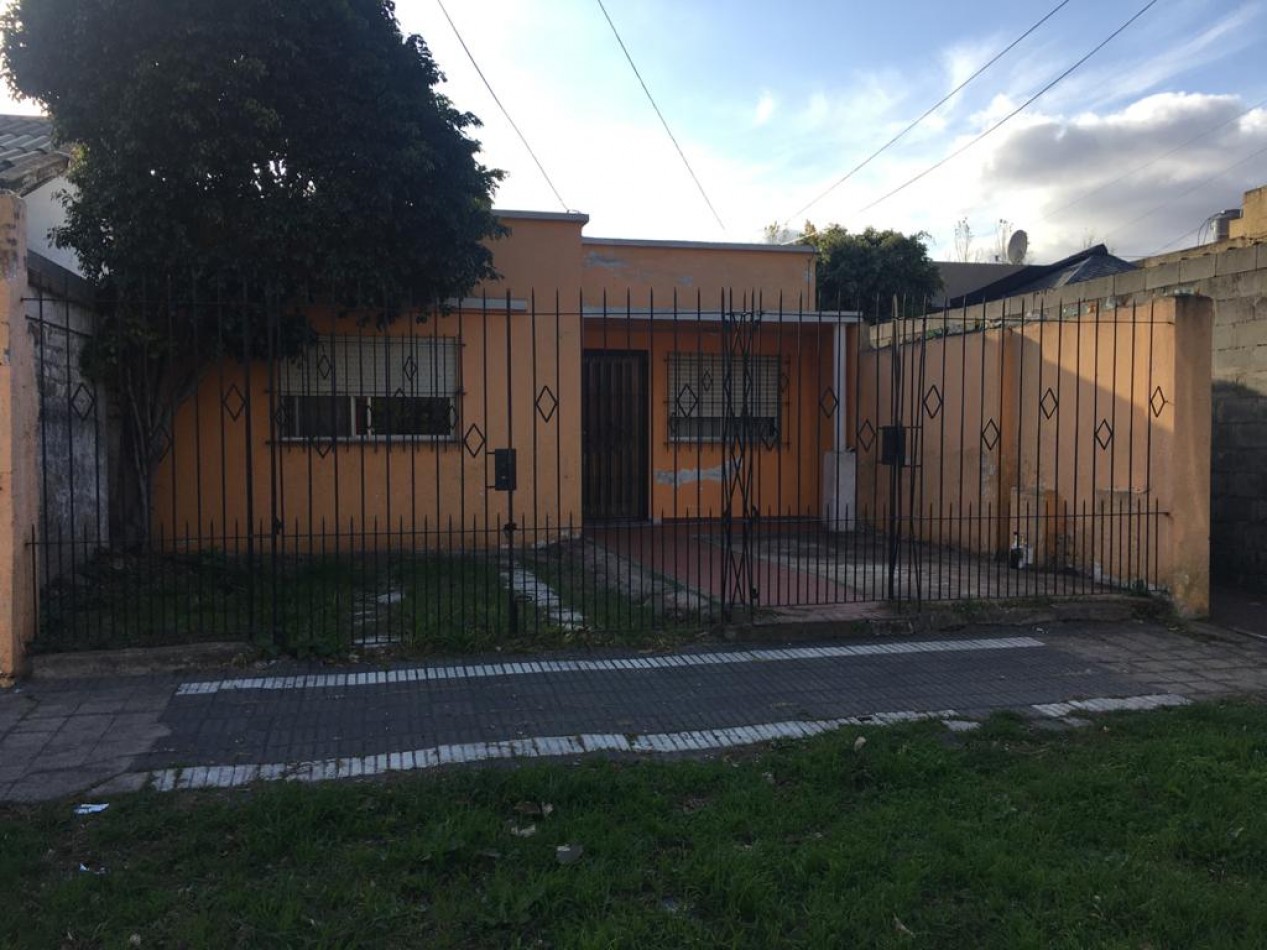 PH AL FRENTE TIPO CASA 7,20 X 28 METROS APROX.