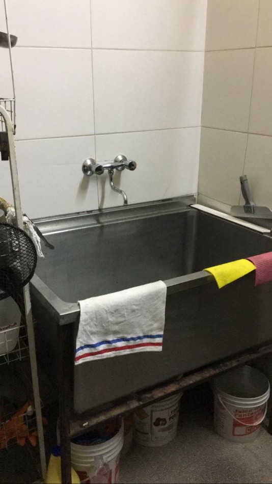 VENTA FONDO DE COMERCIO - PANADERIA CON MAS DE 50 ANOS DE TRAYECTORIA - COLOMBIA ESQ. STGO. PLAULL