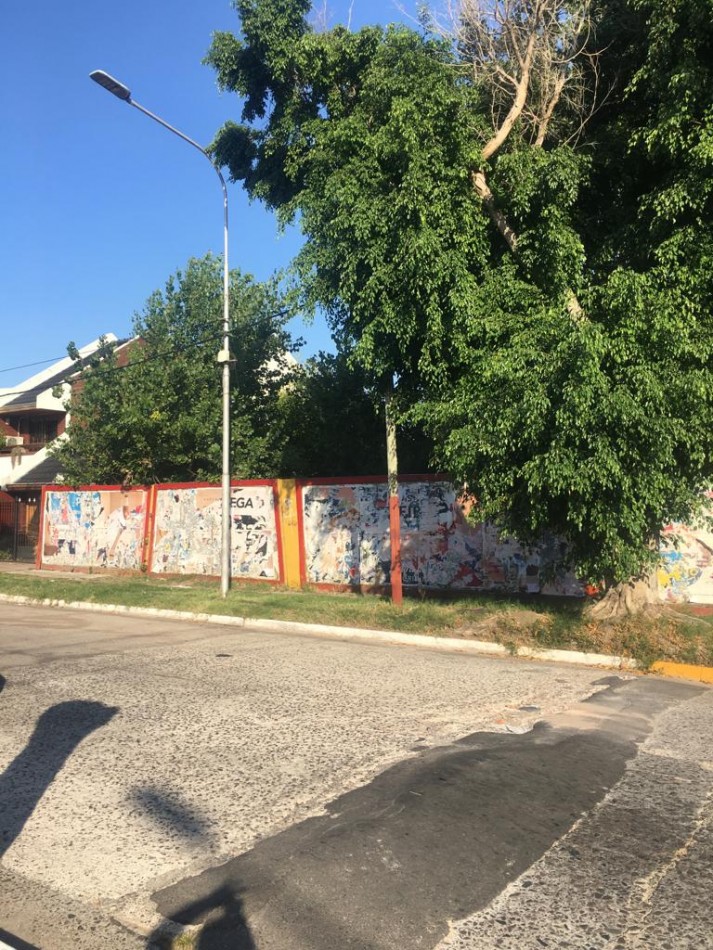 LOTE EN ESQUINA 300 Metros - RIO DE JANEIRO Y PALACIOS - GERLI