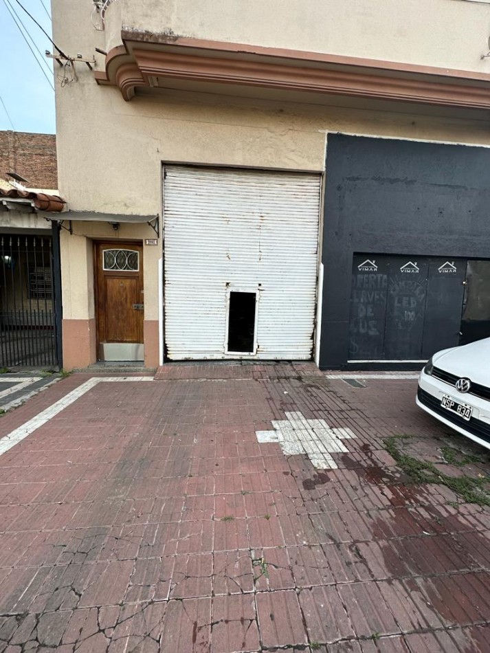 GALPON EN ALQUILER A REFACCIONAR - MENDOZA Y CORONEL DELIA