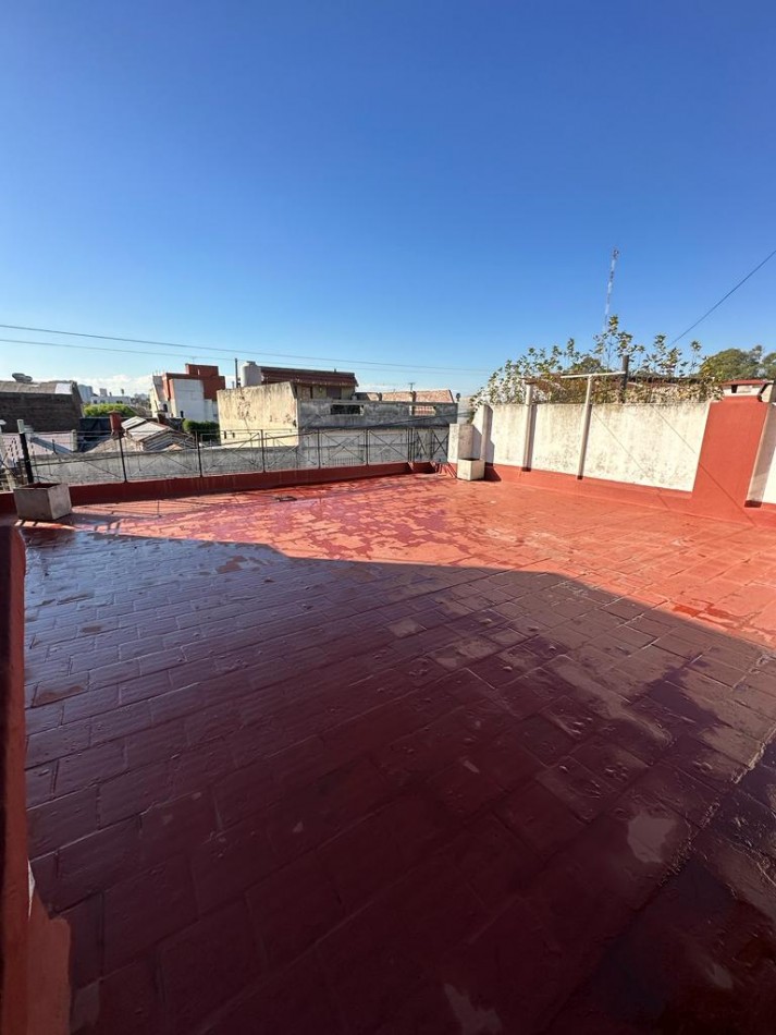 PH al Frente 3 Amb. con balcon pasante, amplia terraza c/Lavadero y parrila