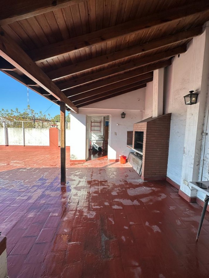 PH al Frente 3 Amb. con balcon pasante, amplia terraza c/Lavadero y parrila