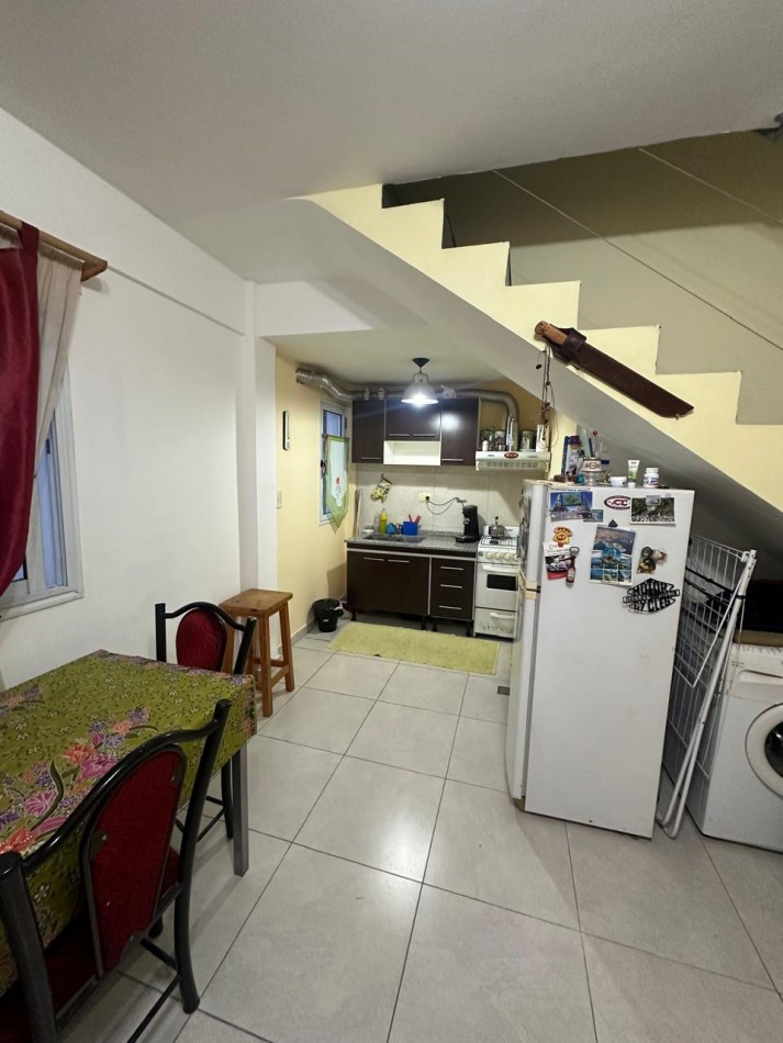 DPTO. 2 AMB. EN VENTA - CORDOBA 943 - LANUS ESTE