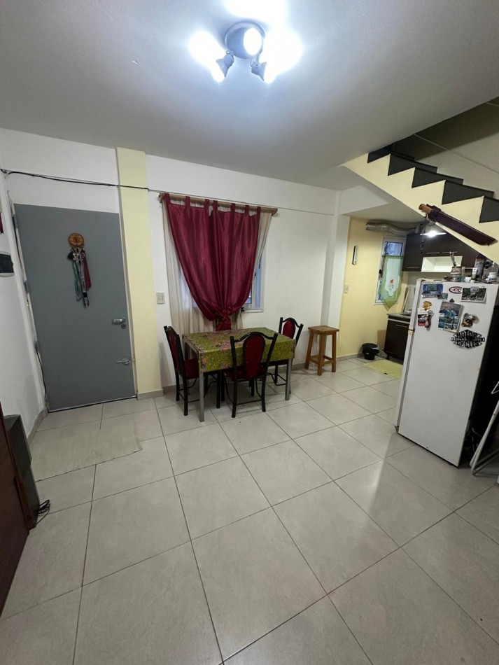 DPTO. 2 AMB. EN VENTA - CORDOBA 943 - LANUS ESTE
