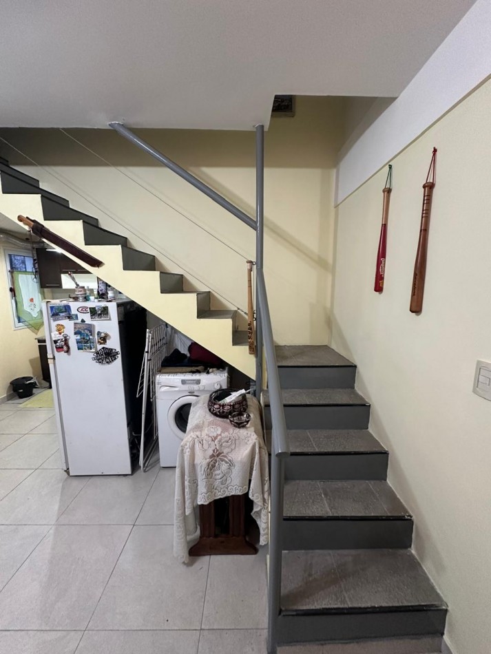 DPTO. 2 AMB. EN VENTA - CORDOBA 943 - LANUS ESTE