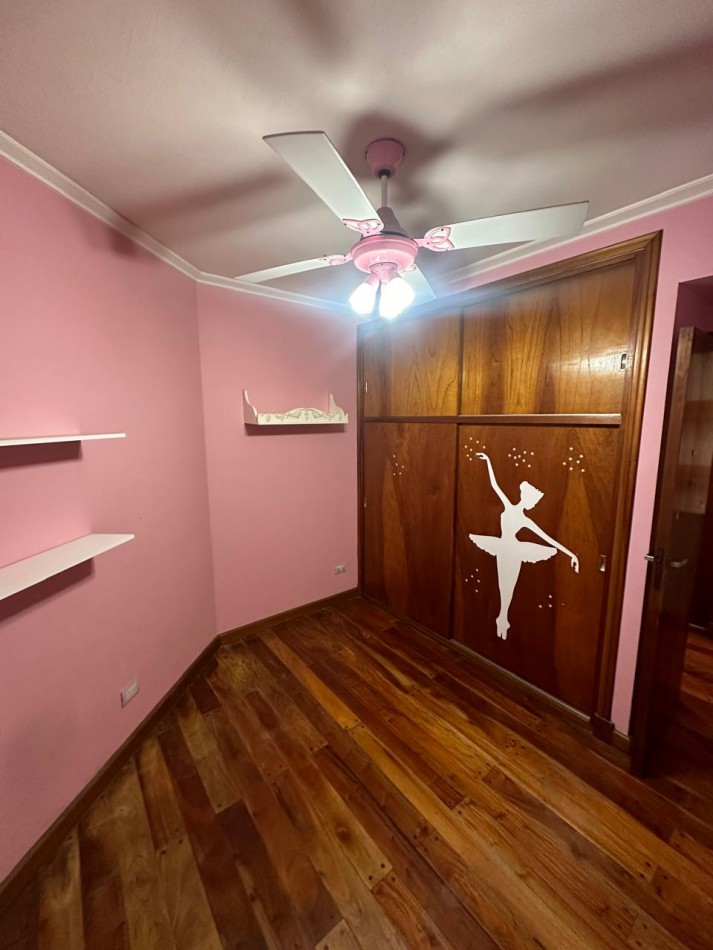 ESPECTACULAR CHALET 5 AMBIENTES CON PARQUE Y COCHERA/QUINCHO EN ALQUILER - CNEL. SEGUI 1000 - LANUS OESTE