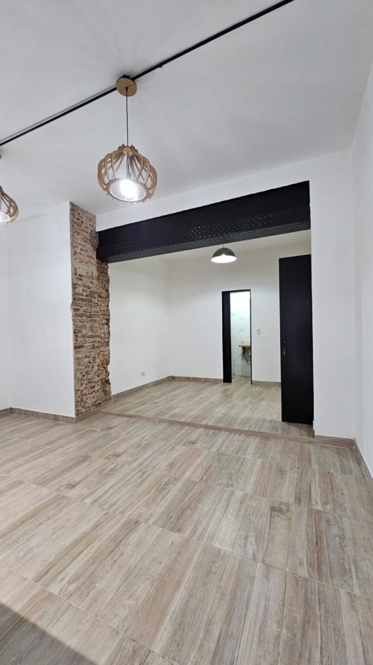 DPTO EN ALQUILER AL FRENTE SIN EXPENSAS - 14 DE JULIO 2800 - LANUS OESTE