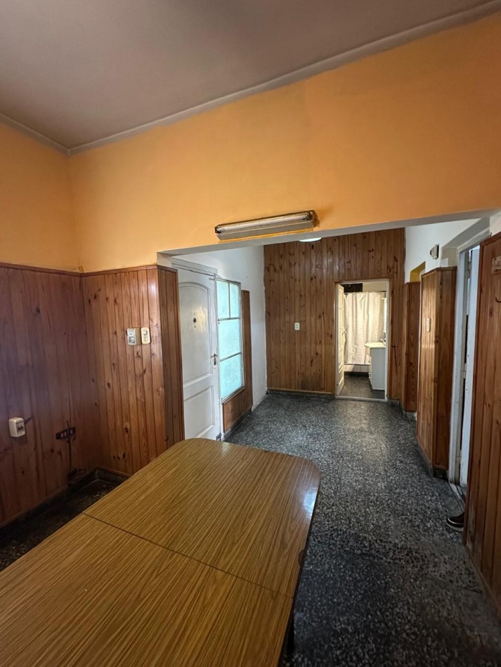 ALQUILER - Depto Interno 2 amb. y medio Amplio - Moreno al 2300 e/Murature y Humahuaca - Lanus Oeste 