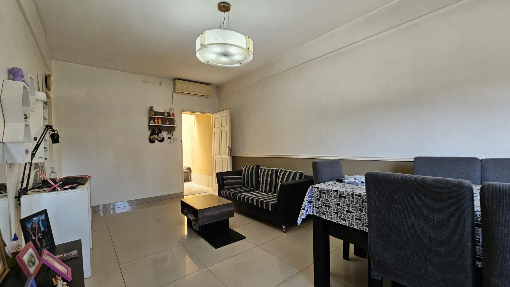 Departamento de 3 amb. 1er piso al frente - Av. Rivadavia 1950 - Valentin Alsina