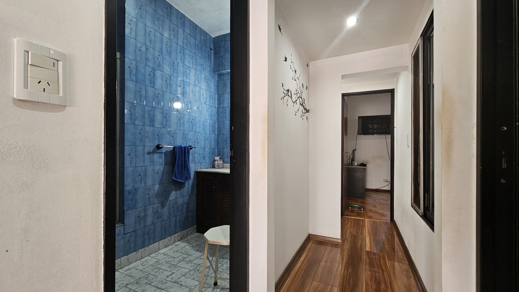 Departamento APTO CREDITO de 3 amb. con enorme patio y balcon al frente - Av. Hipolito Yrigoyen 2500 - Gerli 
