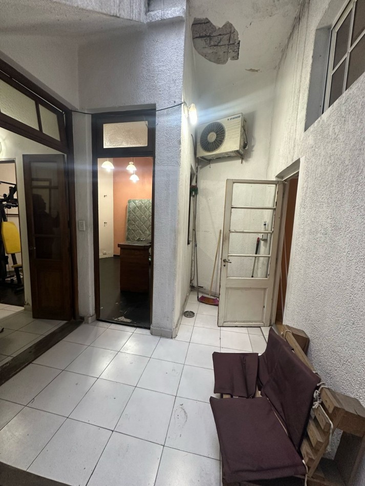 LOCAL EN ALQUILER 70 m2 APROX - Av. INTENDENTE QUINDIMIL 21 A MTRS DE Av. HIPOLITO YRIGOYEN - LANUS OESTE