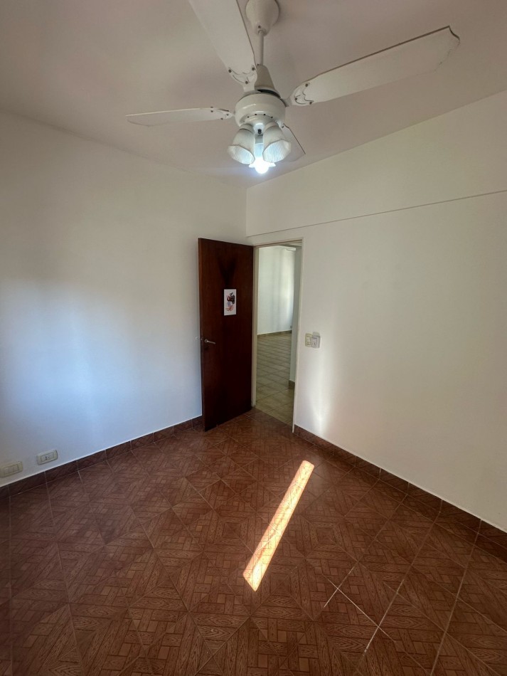 AMPLIO 3 AMB. EN ALQUILER - Av. GAONA 2200 - RAMOS MEJIA 