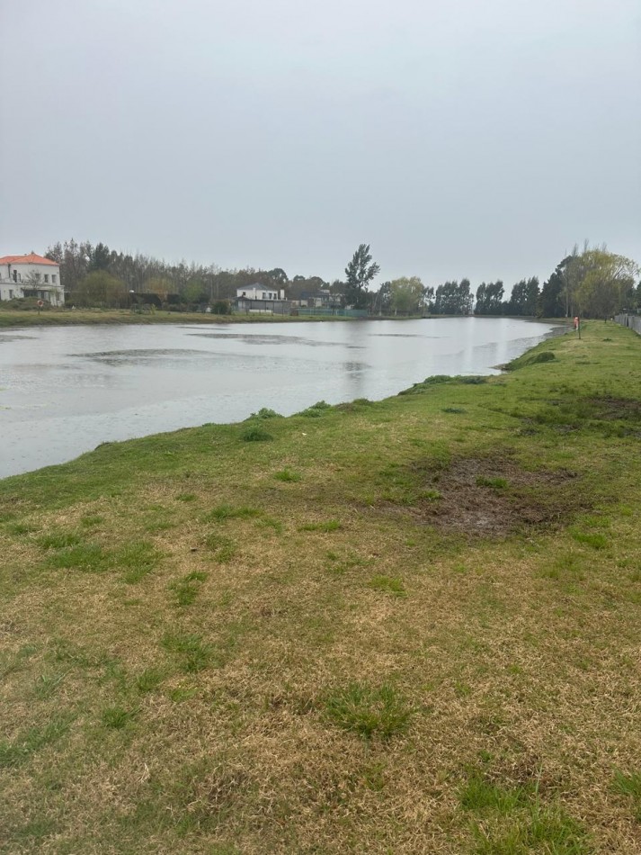 CLUB DE CAMPO MIRALAGOS 2 - LOTE 104 (LA MEJOR UBICACION) - LAGUNA BARRANCAS - ACEPTA PERMUTA PARCIAL