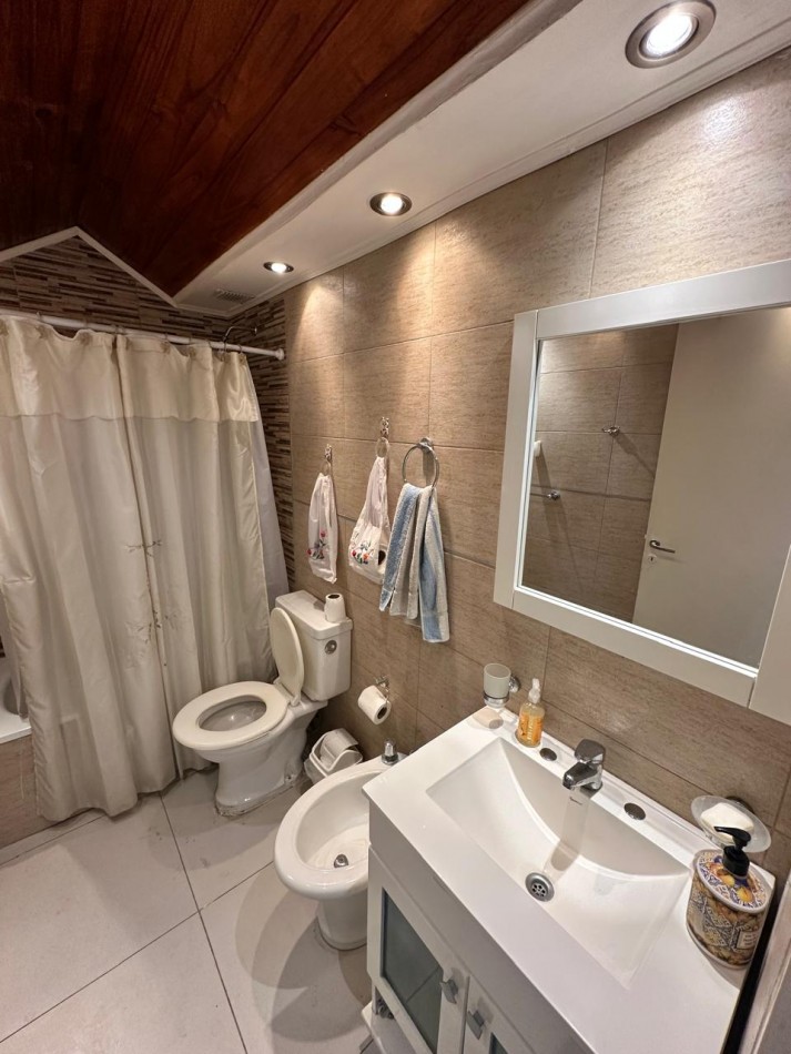 **45.000.-** PH AL FRENTE EN PLANTA BAJA 2 AMB. CON PATIO - Av. San Martin 2900 - Lanus