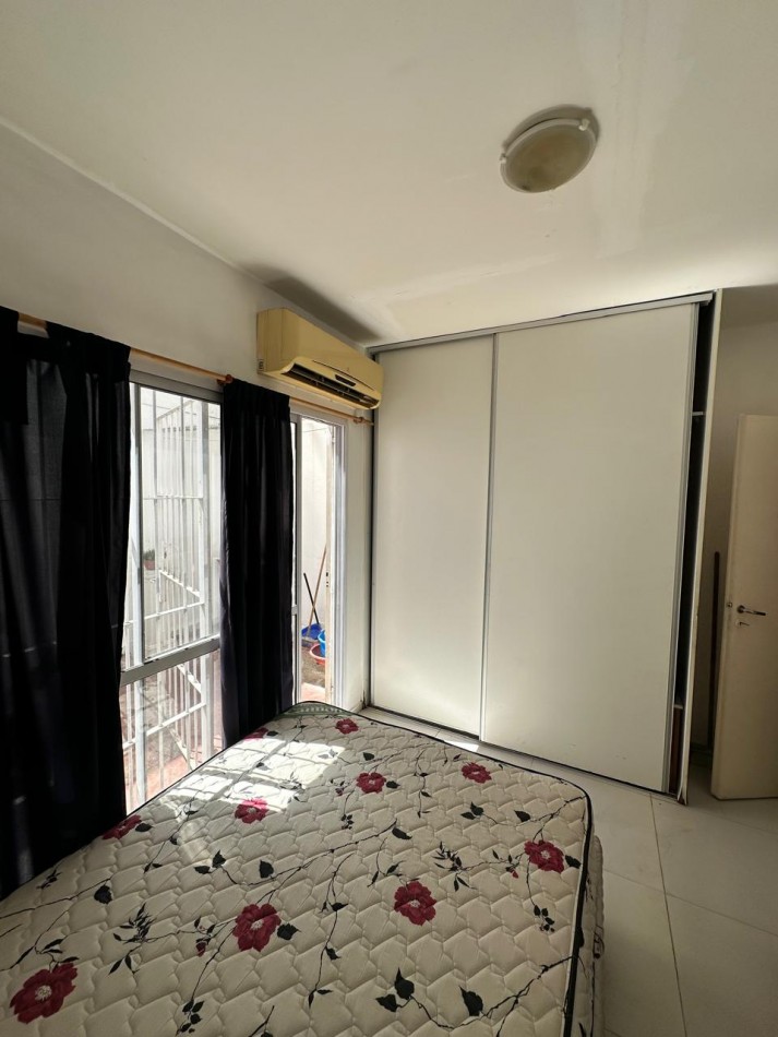 **45.000.-** PH AL FRENTE EN PLANTA BAJA 2 AMB. CON PATIO - Av. San Martin 2900 - Lanus