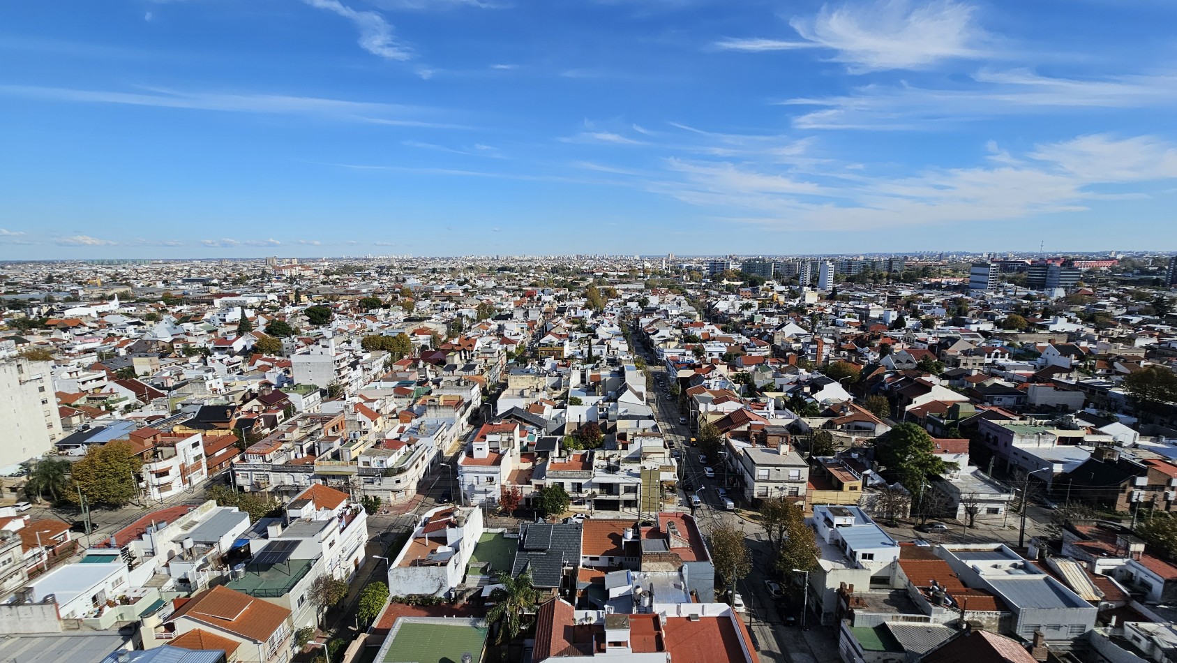 **u$s 54.900.-** Dpto. 2 Amb. Piso 16 - Av- Mitre 1900 - Crucecita - Avellaneda