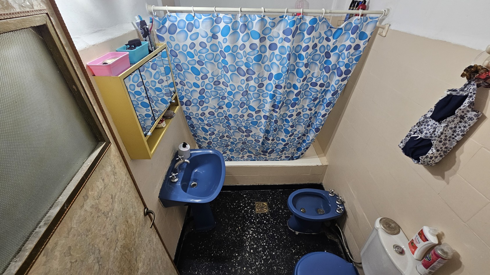 **u$s 52.000.-** - Departamento de 3 ambientes en venta en Humberto Primo al 2300, Lanus.