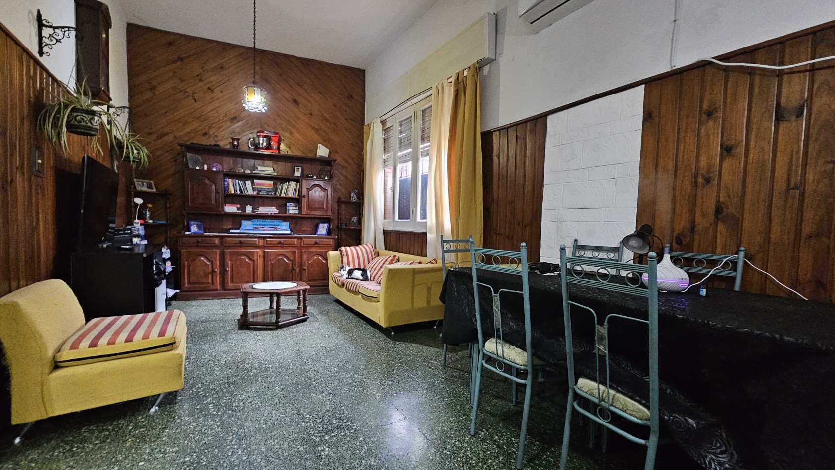 **u$s 52.000.-** - Departamento de 3 ambientes en venta en Humberto Primo al 2300, Lanus.