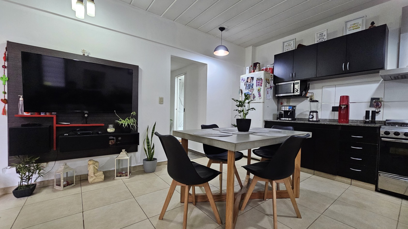 **u$s 79.900.-** - Departamento 3 Amb. C/Espacio Guardacoches y Parrilla en venta.- J. V. Gonzalez al 1400 - Lanus Oeste