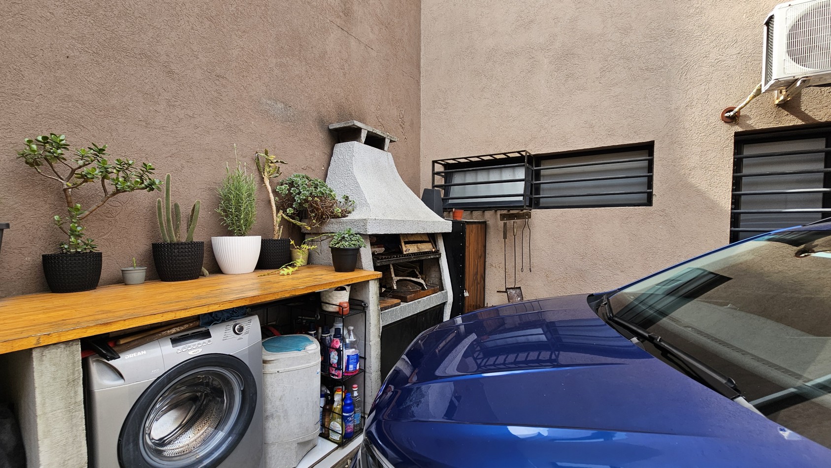 **u$s 79.900.-** - Departamento 3 Amb. C/Espacio Guardacoches y Parrilla en venta.- J. V. Gonzalez al 1400 - Lanus Oeste