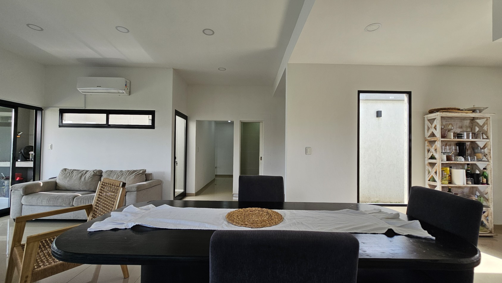 **u$s 75.000.-** (SOLO HASTA EL 30 de ABRIL) - Casa de 4 amb con parque y pileta, NUEVA, Lote propio - Benigno Cal 600 - Tristan Suarez - Ezeiza