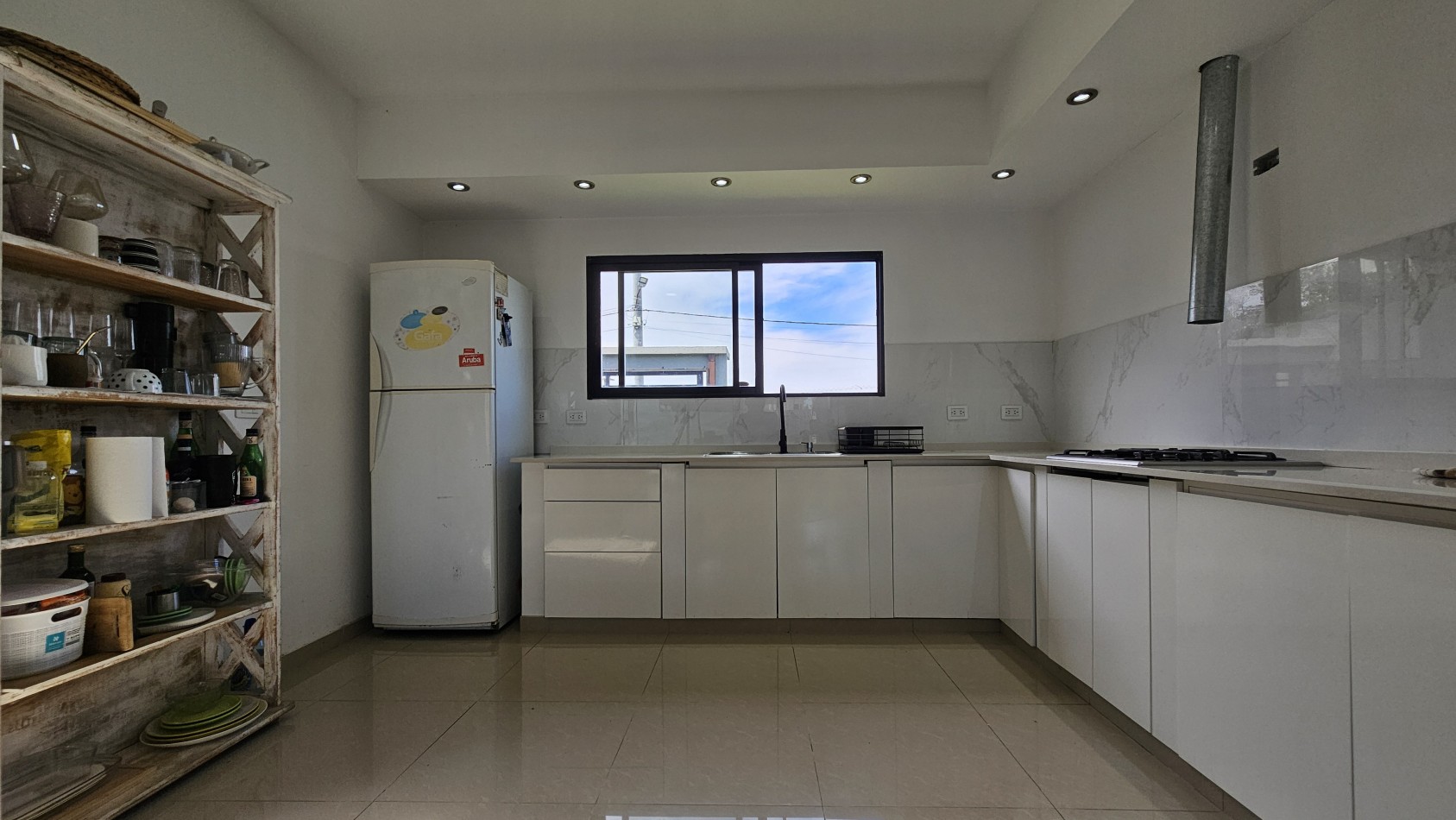 **u$s 75.000.-** (SOLO HASTA EL 30 de ABRIL) - Casa de 4 amb con parque y pileta, NUEVA, Lote propio - Benigno Cal 600 - Tristan Suarez - Ezeiza