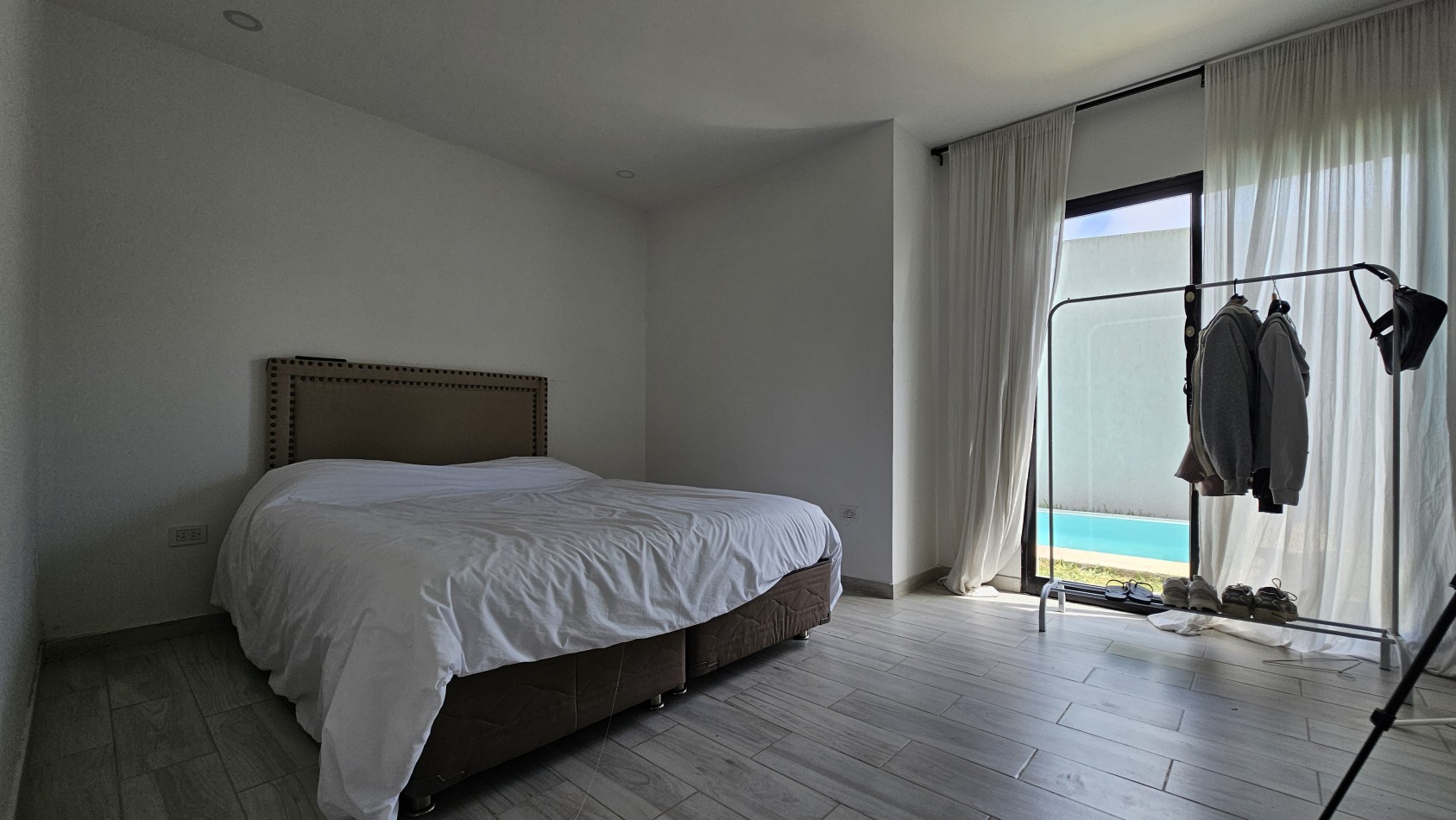 **u$s 75.000.-** (SOLO HASTA EL 30 de ABRIL) - Casa de 4 amb con parque y pileta, NUEVA, Lote propio - Benigno Cal 600 - Tristan Suarez - Ezeiza