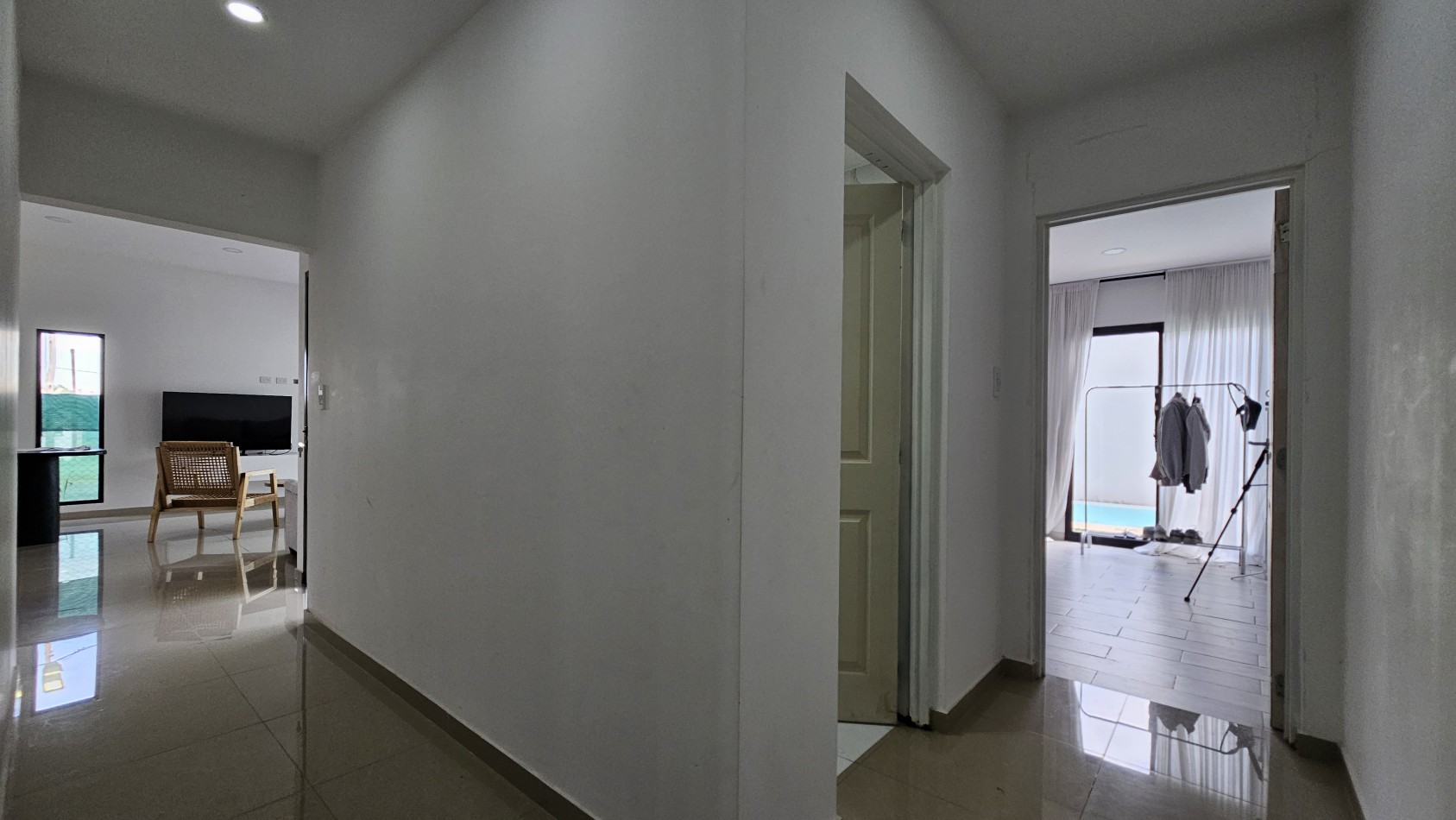 **u$s 75.000.-** (SOLO HASTA EL 30 de ABRIL) - Casa de 4 amb con parque y pileta, NUEVA, Lote propio - Benigno Cal 600 - Tristan Suarez - Ezeiza