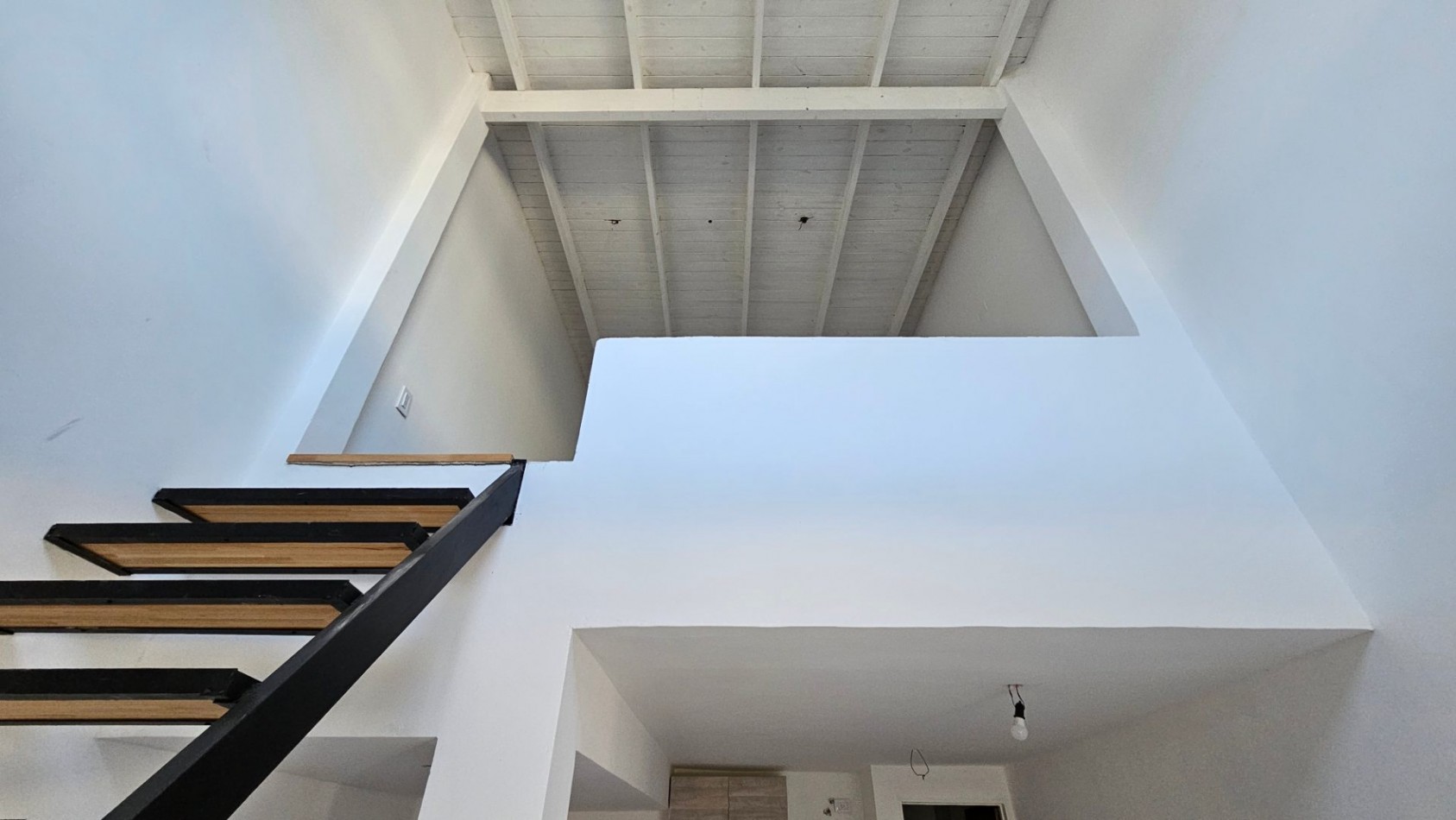 **$480.000.-** - ALQUILER DPTO A ESTRENAR - 2 AMB. Tipo Duplex (DISPONIBLE PARA AGOSTO 2026) - Hornos y Marraspin - Remedios de Escalada