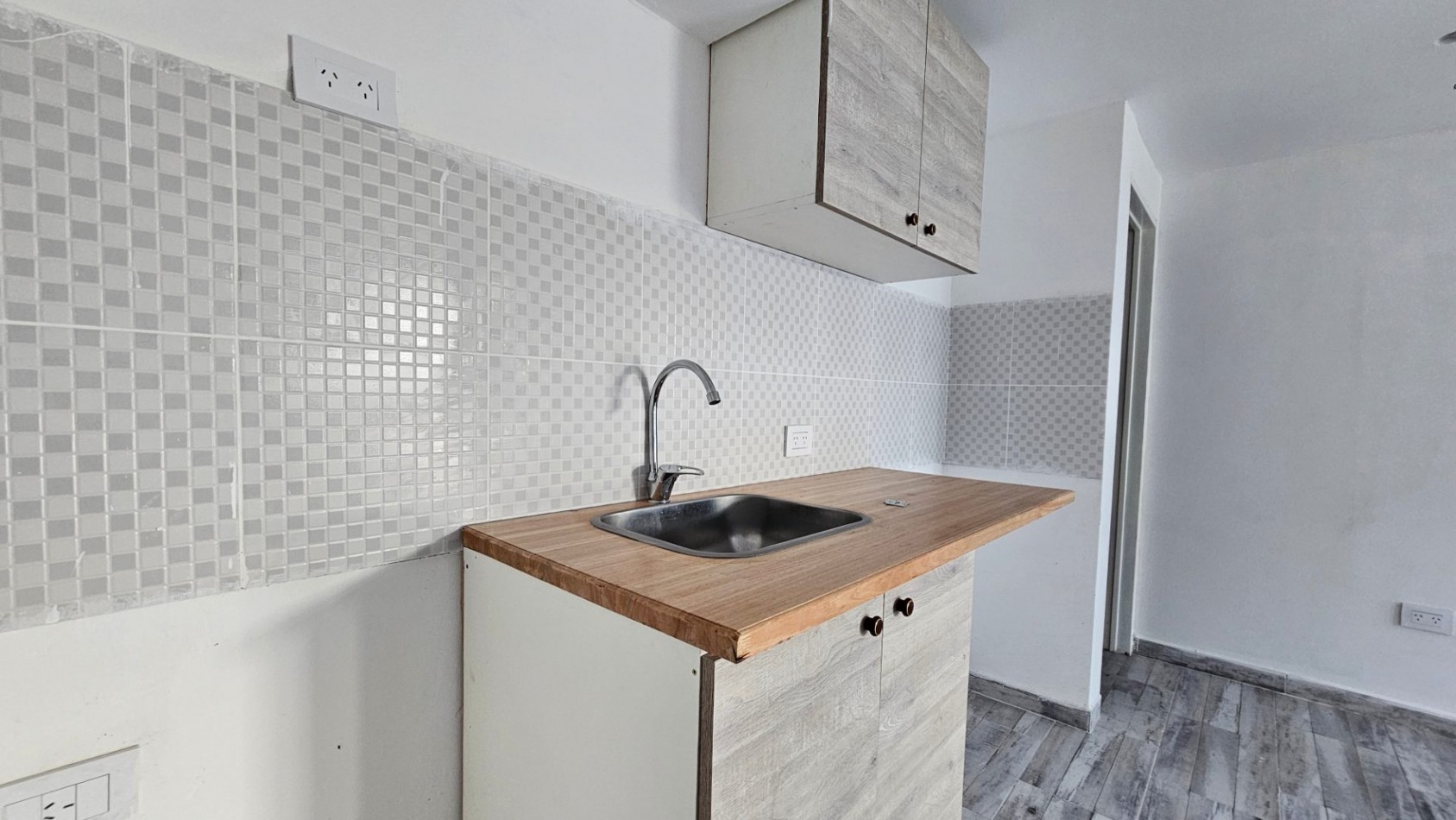 **$480.000.-** - ALQUILER DPTO A ESTRENAR - 2 AMB. Tipo Duplex (DISPONIBLE PARA AGOSTO 2026) - Hornos y Marraspin - Remedios de Escalada