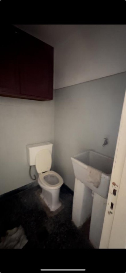 **$320.000.-** - LOCAL EN ALQUILER - Av. Uriarte al 100 - Banfield - Lomas de Zamora