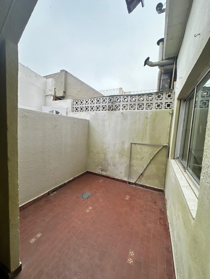 PH AL FRENTE 2 AMB. C/PATIO EN ALQUILER SIN EXPENSAS¡¡ - SANTIAGO DEL ESTERO 1500 - LANUS OESTE