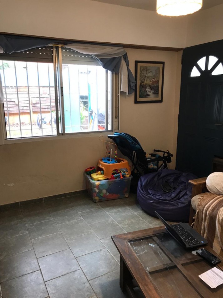 CHALET TIPO AMERICANO EN ALQUILER 3/4 AMB. CON GARAGE, TERRAZA, PATIO y DPTO FONDO - ALBARRACIN 3600 - LANUS ESTE