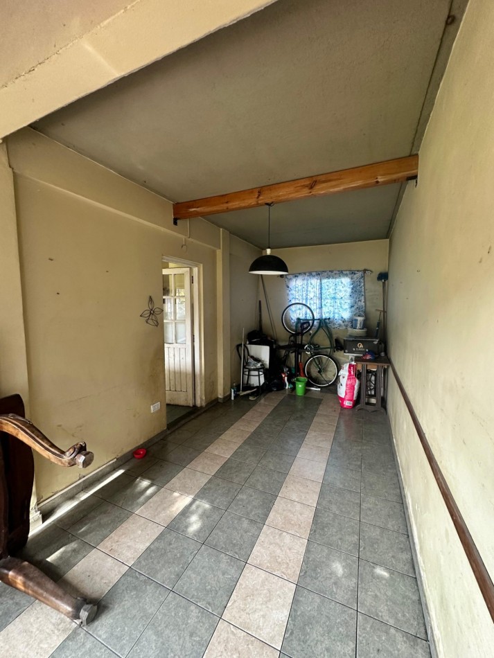 Casa en Venta de 4 Ambientes S/ lote 210 m2 en Barrio Cerrado Los Robles - Burzaco