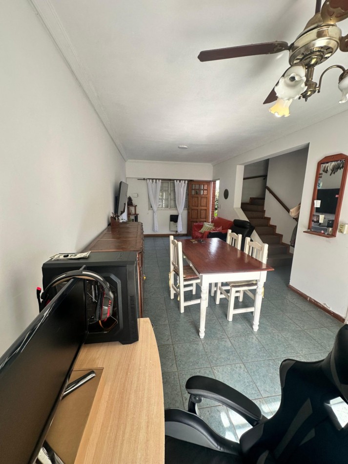 Casa en Venta de 4 Ambientes S/ lote 210 m2 en Barrio Cerrado Los Robles - Burzaco