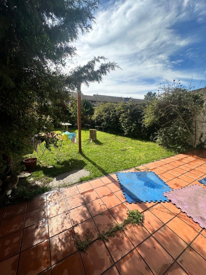 Casa en Venta de 4 Ambientes S/ lote 210 m2 en Barrio Cerrado Los Robles - Burzaco