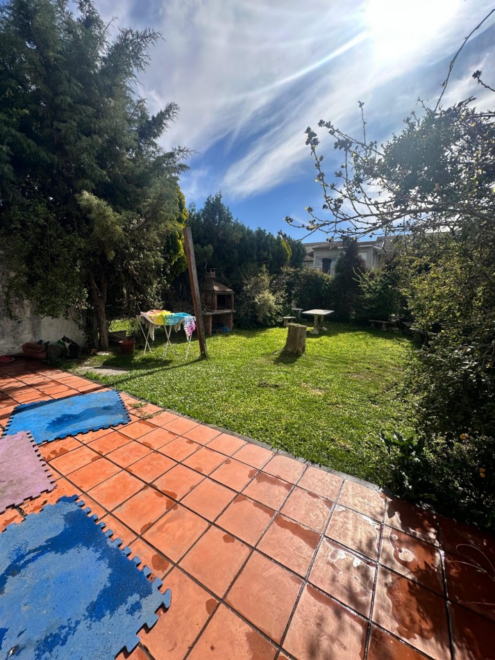 Casa en Venta de 4 Ambientes S/ lote 210 m2 en Barrio Cerrado Los Robles - Burzaco