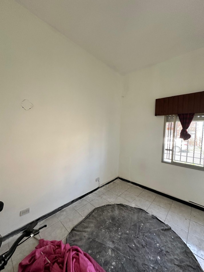 CASA 4 AMBIENTES C/ PATIO - EN ALQUILER - (Disponible para Noviembre 2026) -Gral. Pacheco y Almeyra - Remedios de Escalada