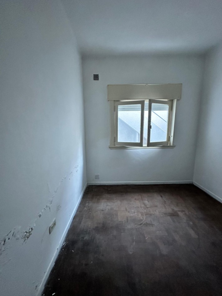 PH INTERNO 3 AMB. CON TERRAZA BUEN ESTADO - Ramon Cabrero 2560 - Remedios de Escalada