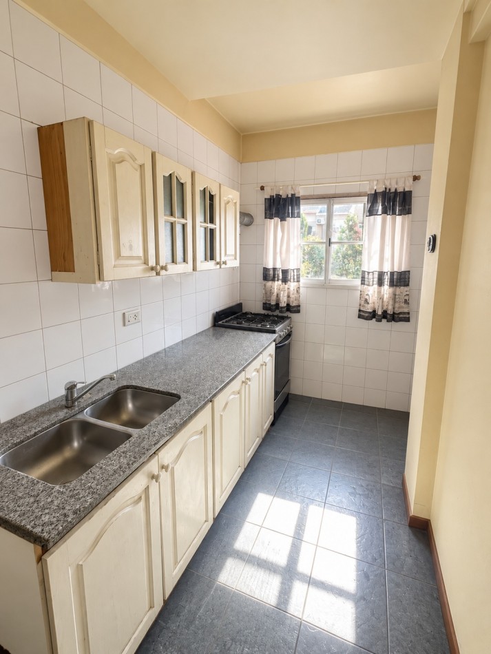 Casa en Venta de 4 Ambientes S/ lote 210 m2 en Barrio Cerrado Los Robles - Burzaco