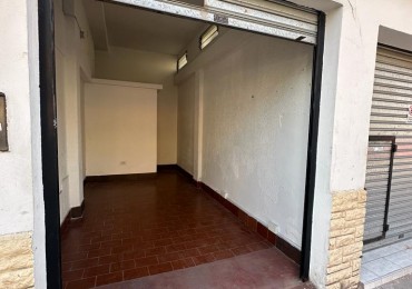 LOCAL COMERCIAL EN ALQUILER - Cjal HECTOR NOYA AL 1591 - (A mtrs DE AV. INTENDENTE QUINDIMIL)