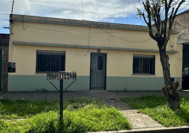 CASA 4 AMBIENTES C/ PATIO - EN ALQUILER - (Disponible para Noviembre 2026) -Gral. Pacheco y Almeyra - Remedios de Escalada